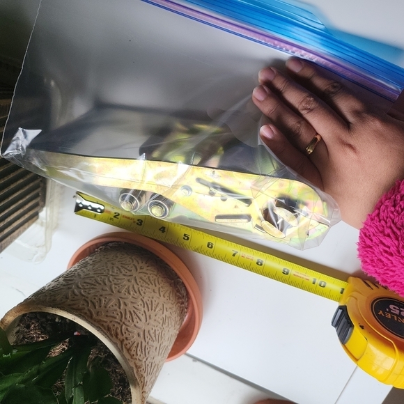 RATCHET - Picture 2 of 3